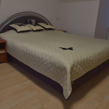 Jurmala Guest House Markiza Luaran gambar