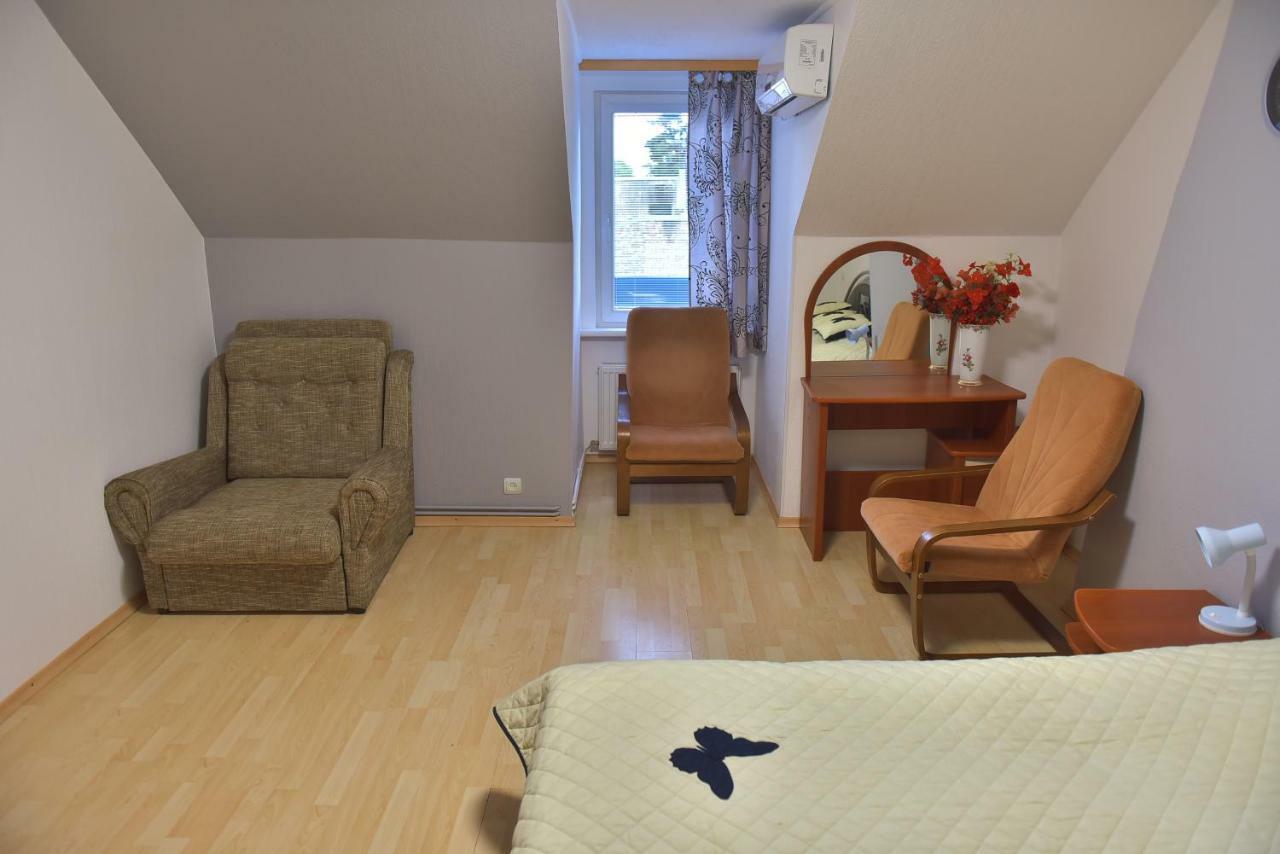 Jurmala Guest House Markiza Luaran gambar