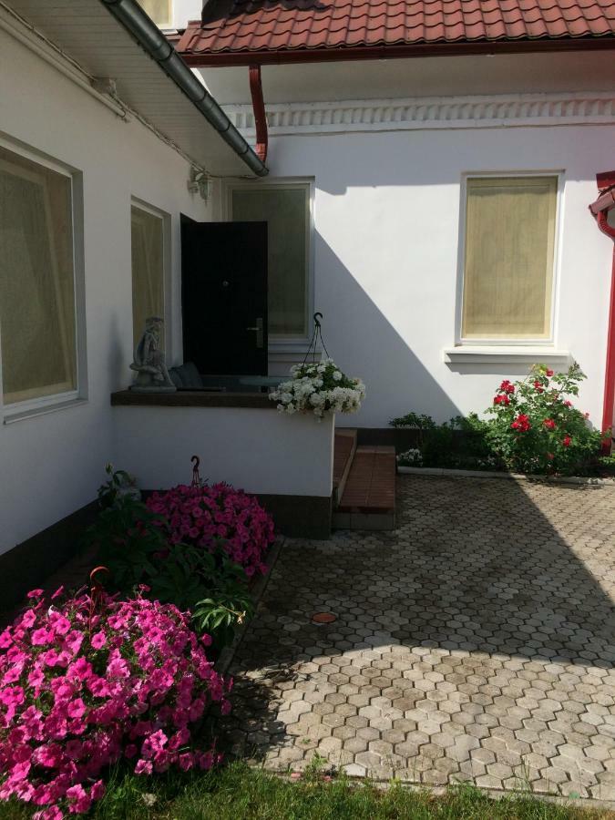 Jurmala Guest House Markiza Luaran gambar